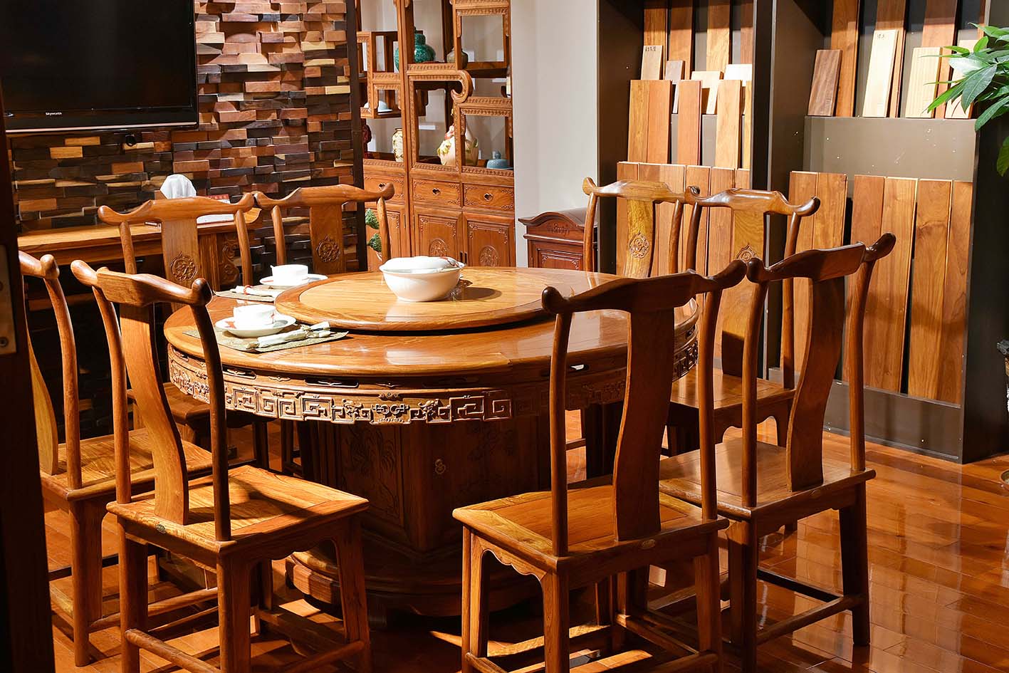 经典系列-草龙圆台