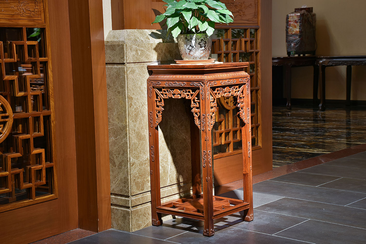 经典系列-太华臻典高花几